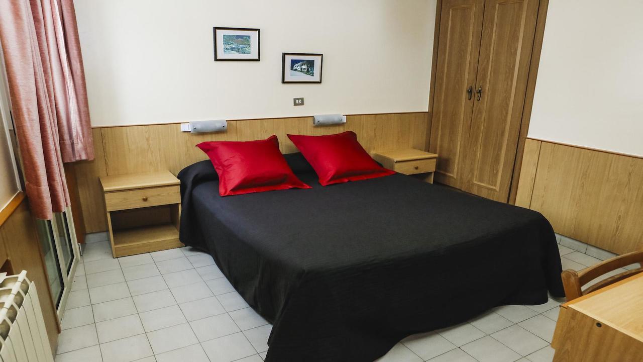 Hotel Pinupe Лекейтіо Екстер'єр фото